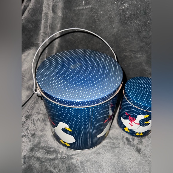 Vintage Navy Blue Polka Dot Goose Geese Duck Tin Box Canisters One With Handle - Picture 2 of 16
